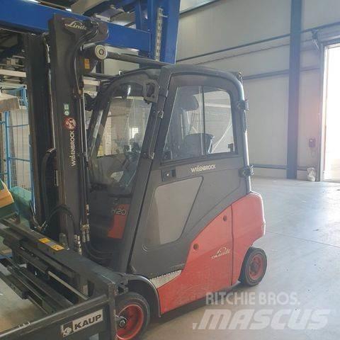 Linde H20D-01 Tehnika ar dīzeļa dzinēju