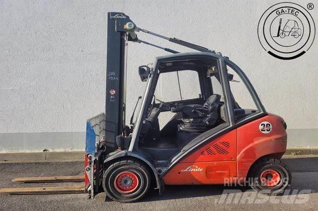 Linde H30D Tehnika ar dīzeļa dzinēju