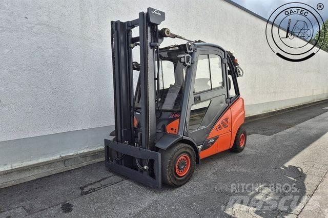 Linde H30D Tehnika ar dīzeļa dzinēju