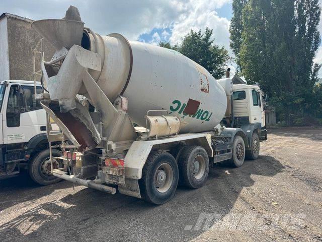 MAN 32.364 8x4 10m³ Betonvedēji