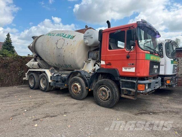 MAN 32.372 8x4 10m³ Betonvedēji