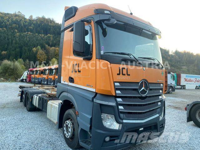 Mercedes-Benz 2542 Šasija ar kabīni