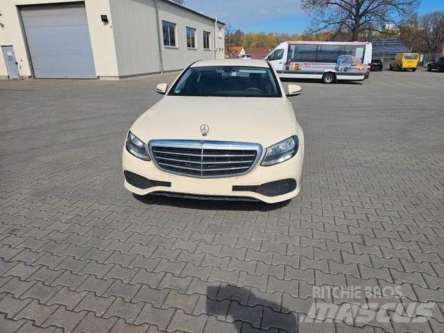 Mercedes-Benz E 200 Automašīnas
