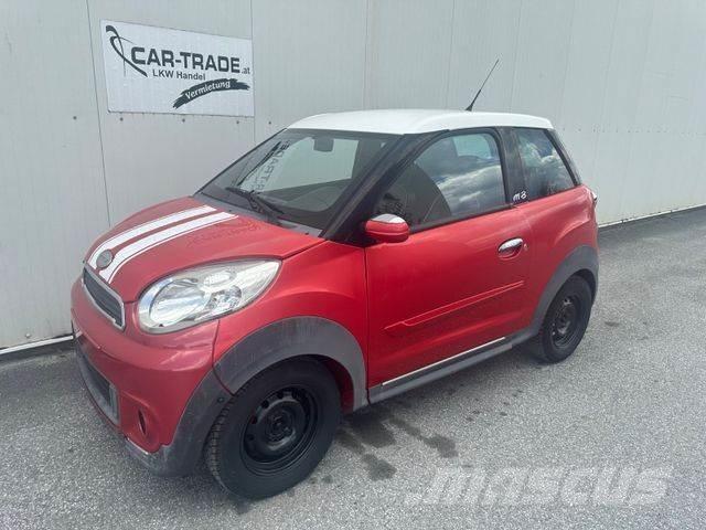  Microcar M-8 Automašīnas
