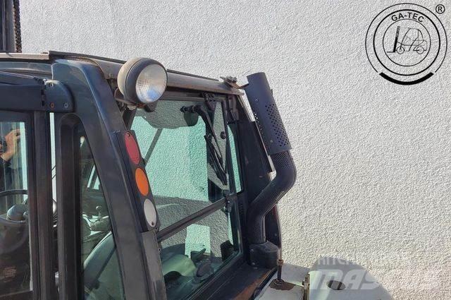 Nissan YG1D2A320 Tehnika ar dīzeļa dzinēju