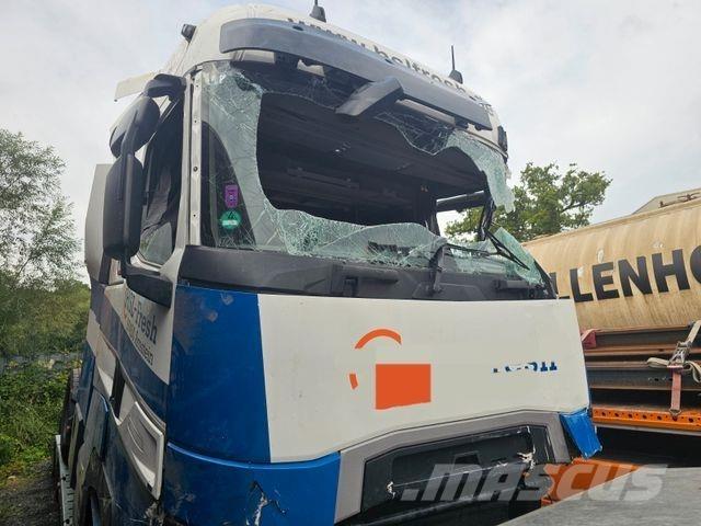Renault T 440 Vilcēji