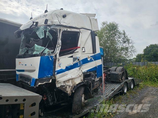 Renault T 440 Vilcēji