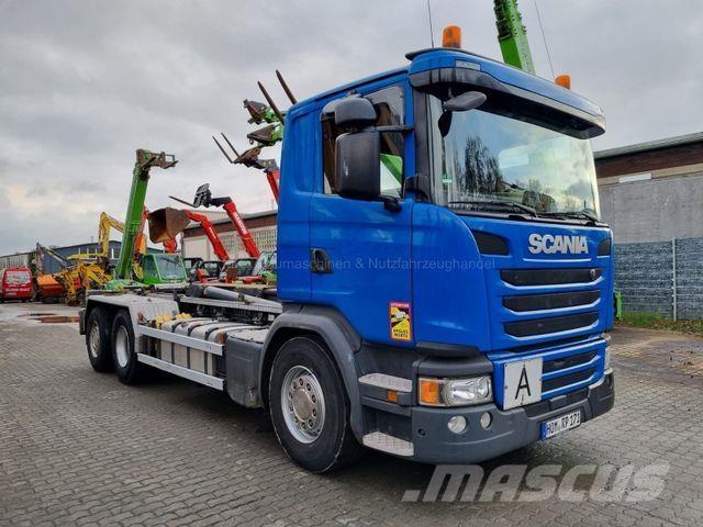 Scania G 450 Treileri ar āķi