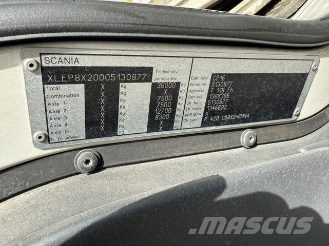 Scania P420 8X2*6 Šasija ar kabīni