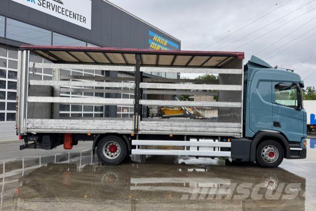 Scania R410 4x2 Tents