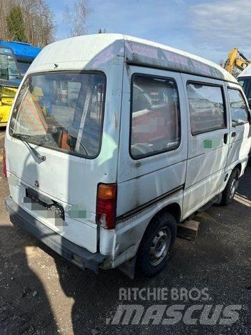 Suzuki SU Preču pārvadāšanas furgoni
