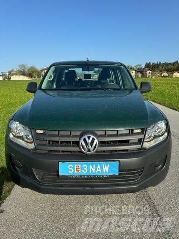 Volkswagen Amarok Vieglais kravas automobilis/izkraušana no sāniem