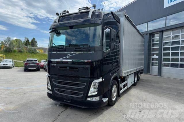 Volvo FH-540 6x2 Tents