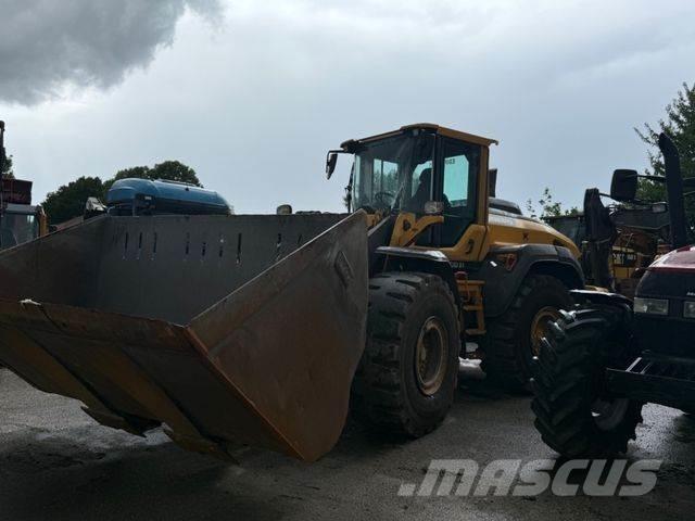 Volvo L 120 H Iekrāvēji uz riteņiem