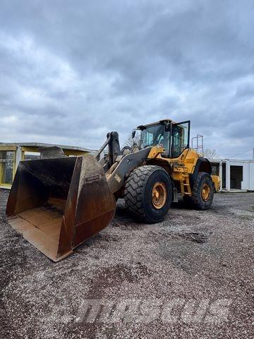 Volvo L 180 H Iekrāvēji uz riteņiem
