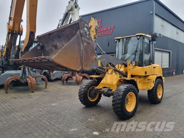 Volvo L 30 G Iekrāvēji uz riteņiem