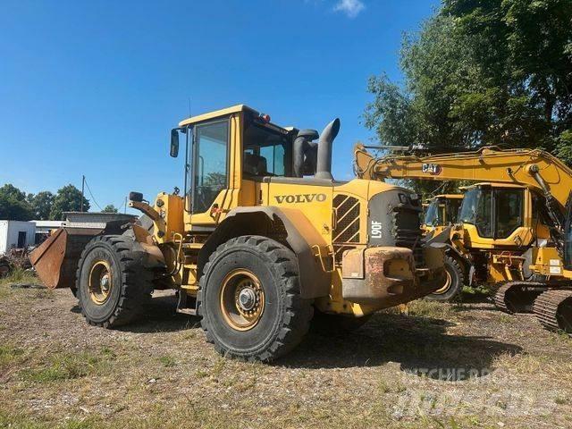 Volvo L 90 F Iekrāvēji uz riteņiem