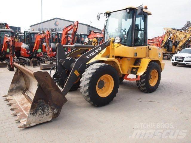 Volvo L35G Iekrāvēji uz riteņiem