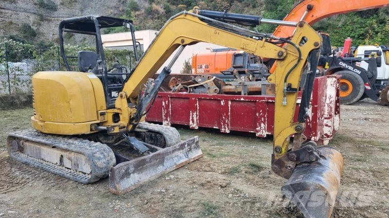CAT 305ECR Mini ekskavatori < 7 t
