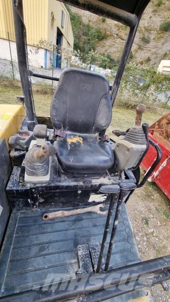 CAT 305ECR Mini ekskavatori < 7 t