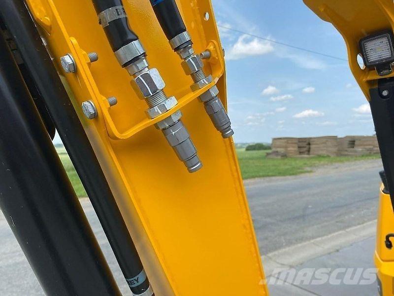 JCB 25-Z1 Cab Pro Kāpurķēžu ekskavatori
