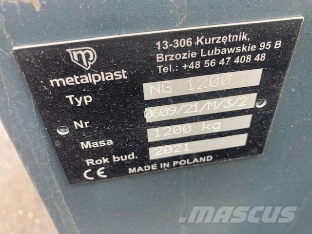  - - - 1500 KG Priekšējie svari