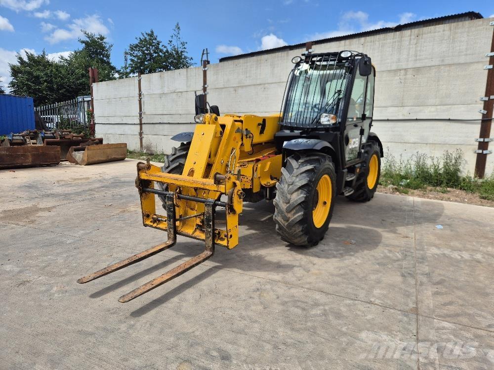  531 70 Teleskopiskie manipulatori