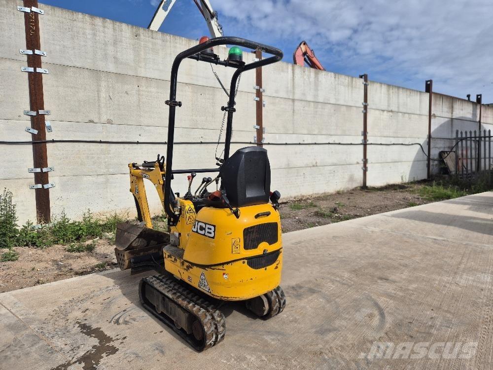 JCB 8008 Kāpurķēžu ekskavatori