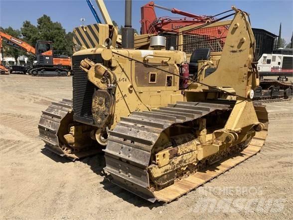 CAT D6D Cauruļvadu buldozeri