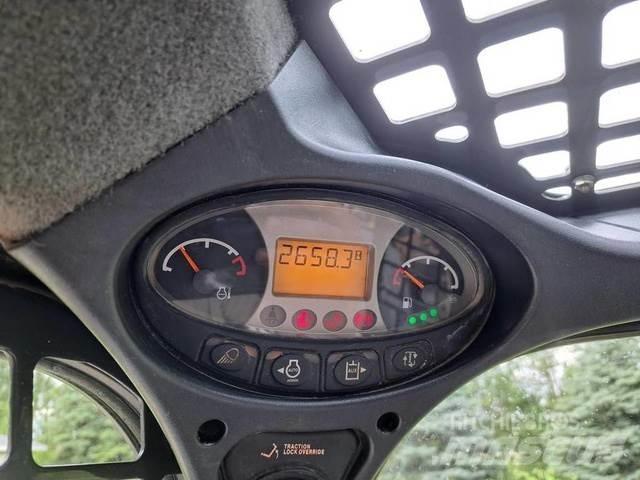 Bobcat T870 Būvniecība- Citi
