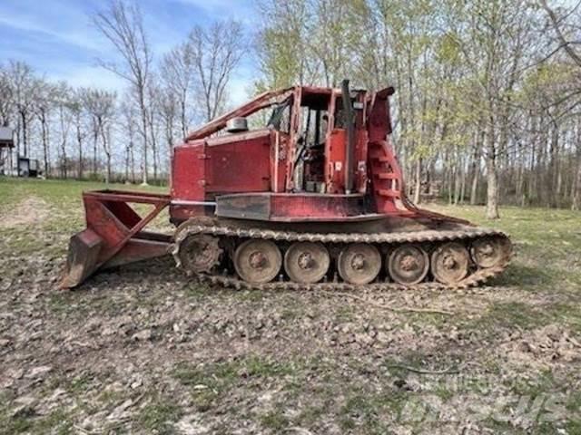 KMC 210-CA Skidder Būvniecība- Citi