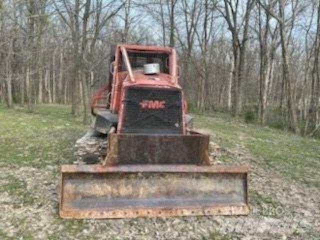 KMC 210-CA Skidder Būvniecība- Citi