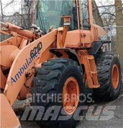 CASE 621D Iekrāvēji uz riteņiem