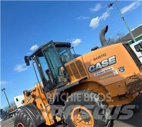 CASE 721F Iekrāvēji uz riteņiem
