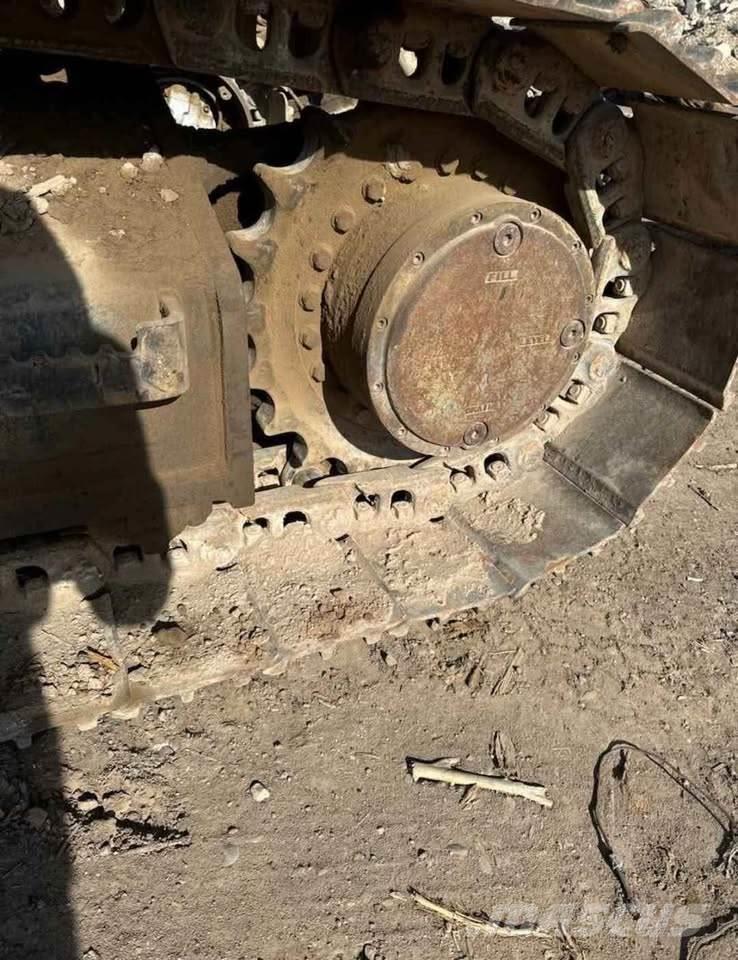 CASE CX160 Kāpurķēžu ekskavatori