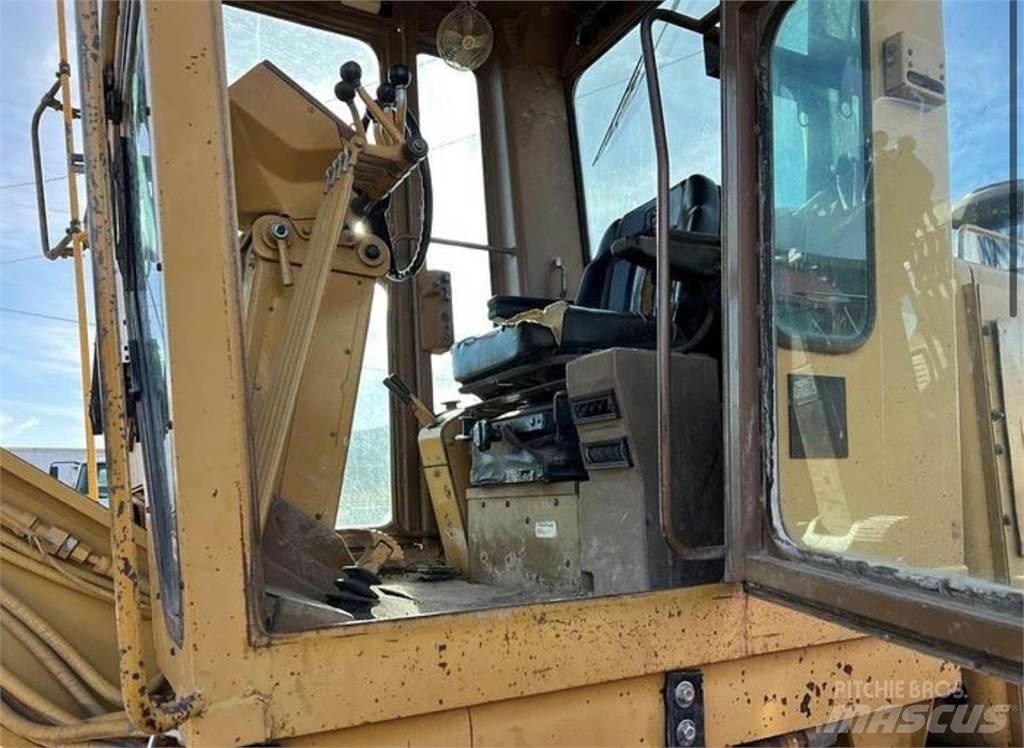 CAT 140G Greideri