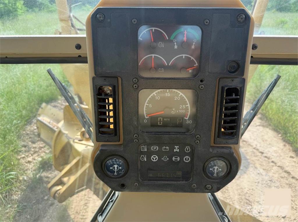 CAT 140H Greideri