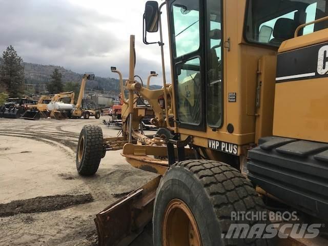 CAT 143H Greideri