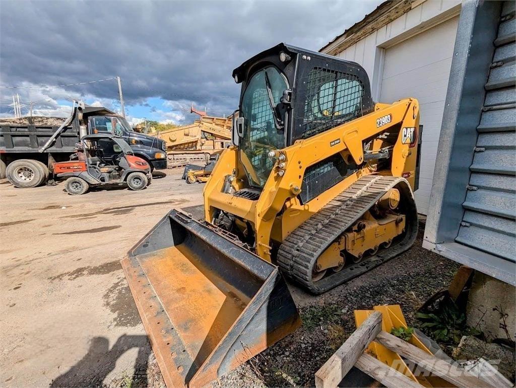 CAT 239D3 Lietoti riteņu kompaktiekrāvēji