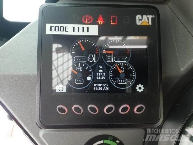 CAT 259D3 Lietoti riteņu kompaktiekrāvēji
