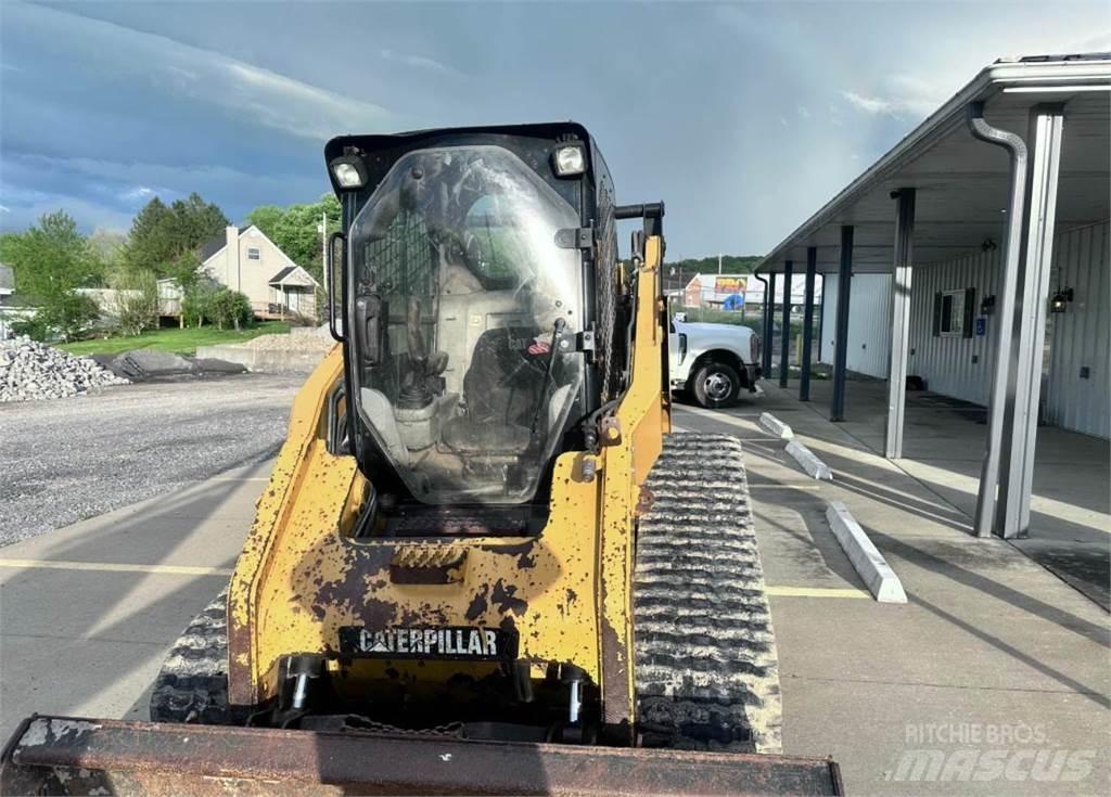 CAT 299D Lietoti riteņu kompaktiekrāvēji