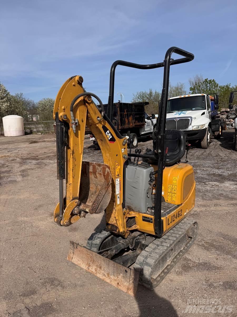 CAT 300.9D Mini ekskavatori < 7 t