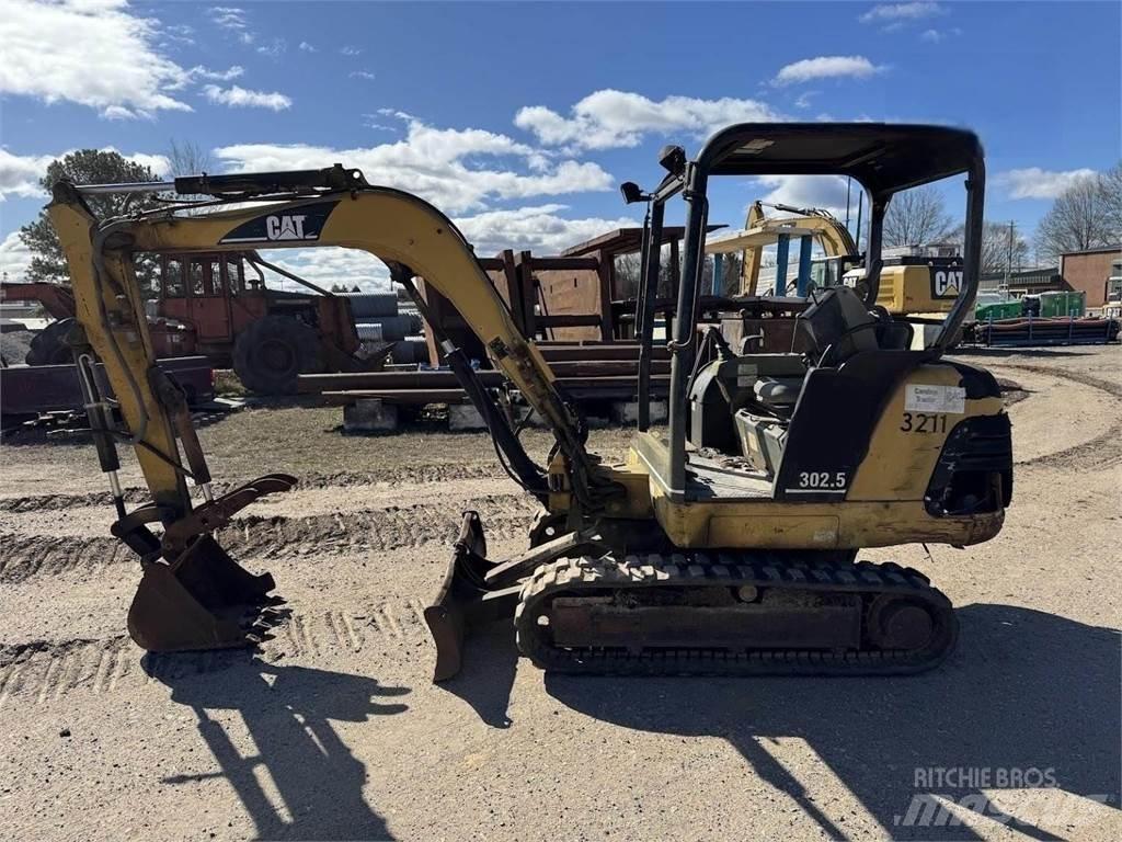 CAT 302.5 Mini ekskavatori < 7 t