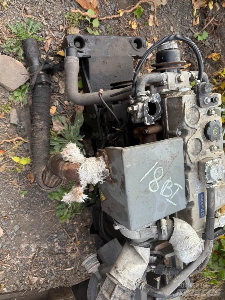 CAT 3024 Dzinēji