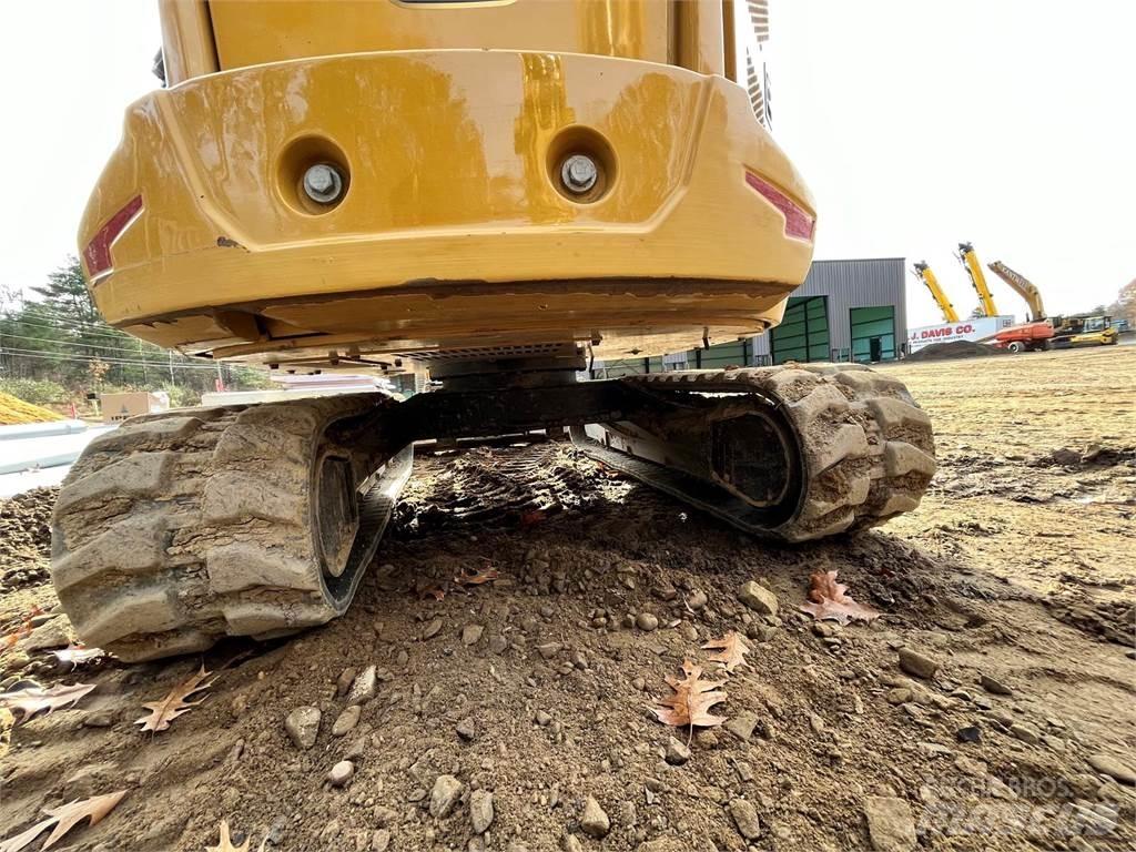 CAT 304 Kāpurķēžu ekskavatori