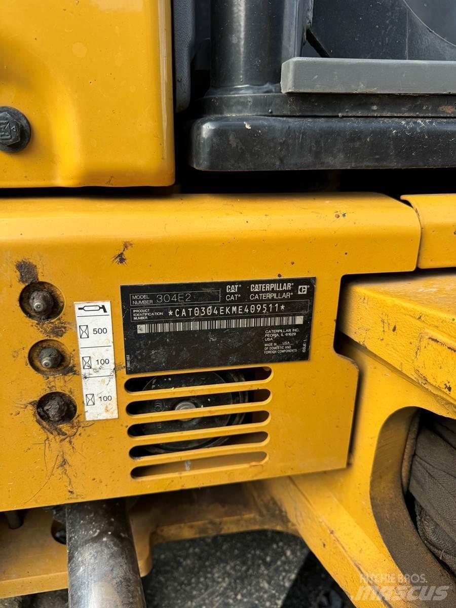 CAT 304E2 Mini ekskavatori < 7 t