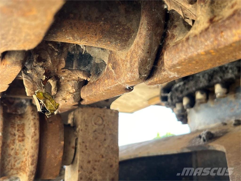 CAT 311C Kāpurķēžu ekskavatori