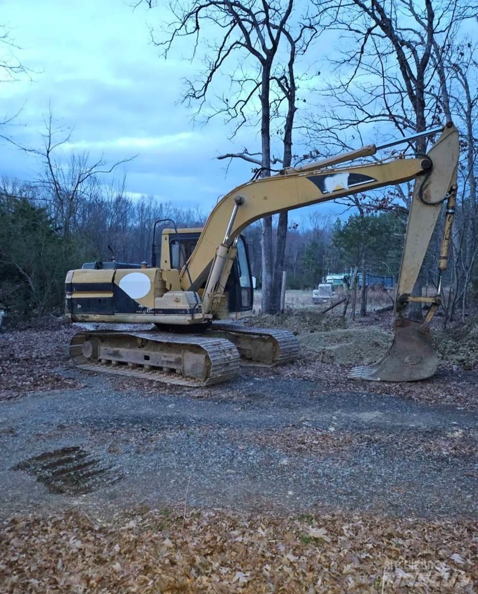 CAT 312B Kāpurķēžu ekskavatori