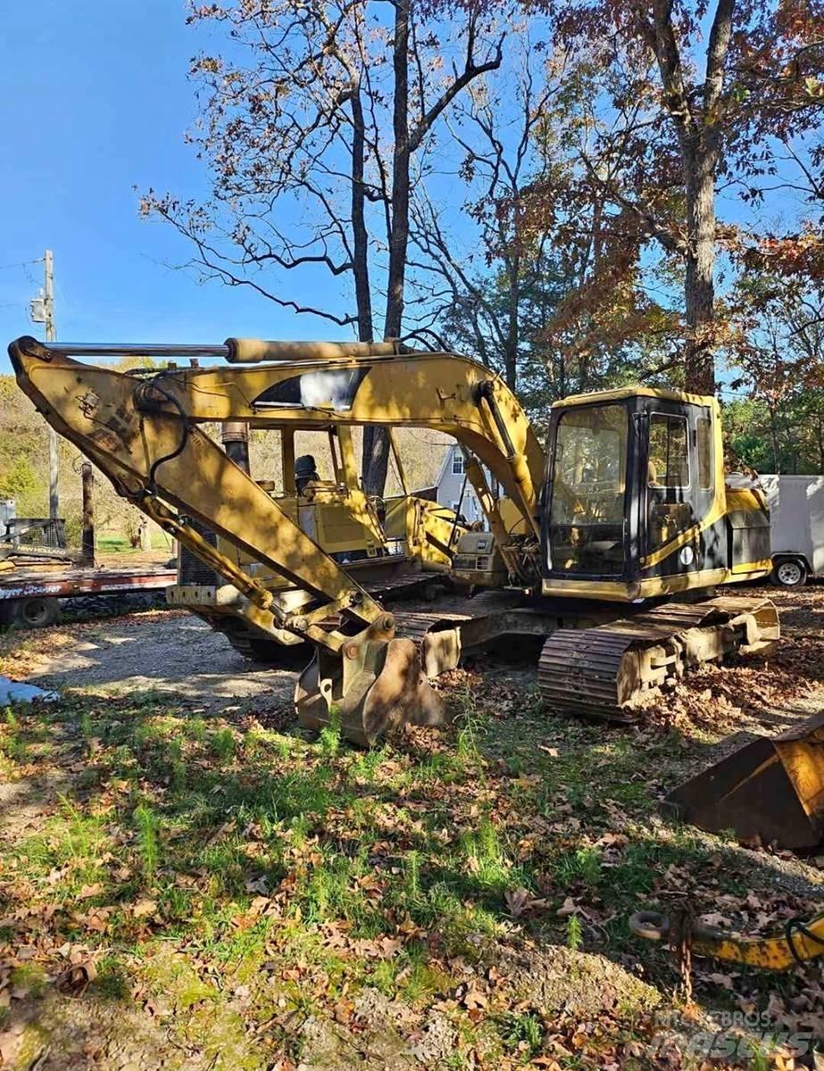 CAT 312B Kāpurķēžu ekskavatori