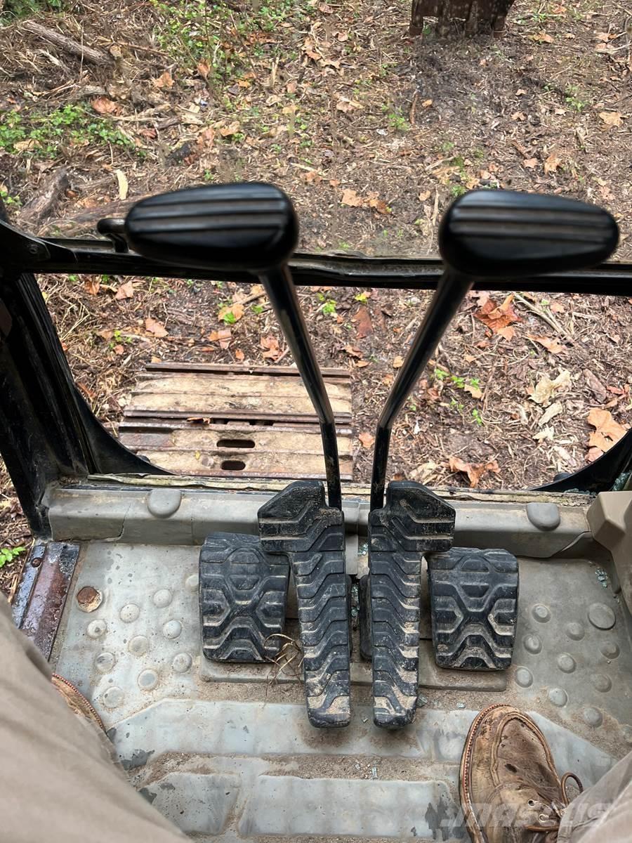 CAT 315C Kāpurķēžu ekskavatori